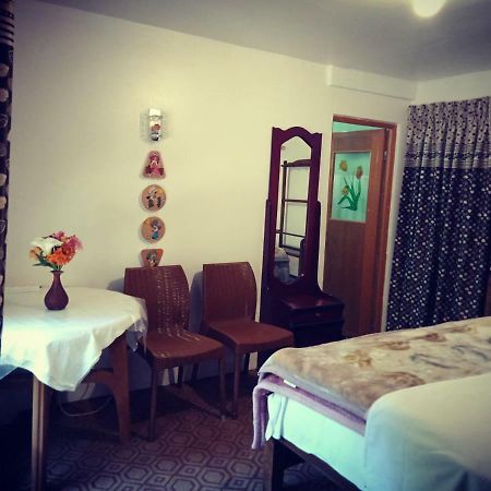 Moon Plain Inn Нувара-Элия Экстерьер фото